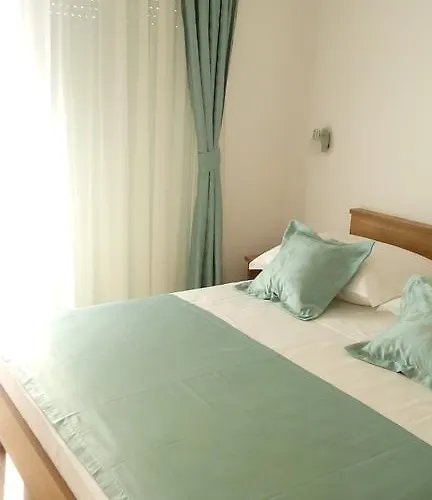 Duje Old Town Apartman Trogir