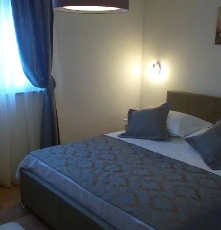 Duje Old Town Apartament Trogir