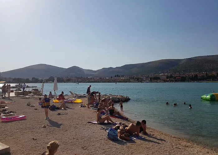 Duje Old Town Апартаменти